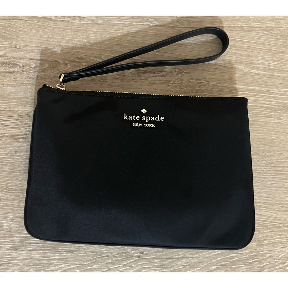 (โ To Twincherry11โs ๐ฆ) K.S New York Black Nylon Chelsea Medium Wristlet Pouch - Picture 2 of 15
